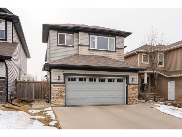 729 37A AV NW, Edmonton, Alberta T6T0S2