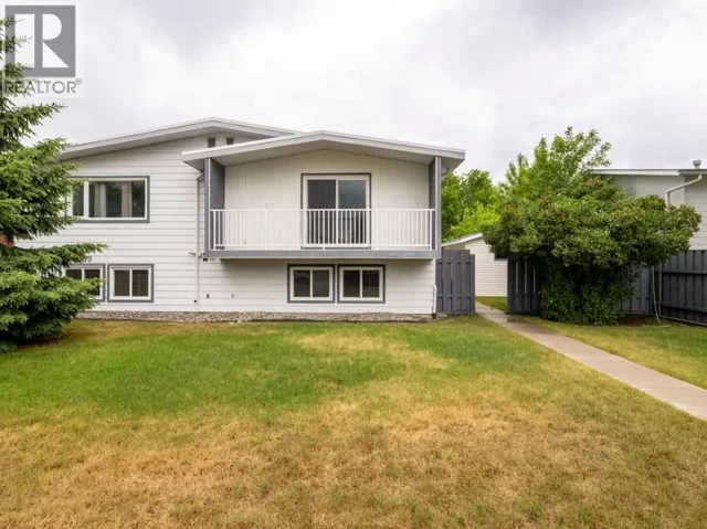 1, 269 Laval Boulevard W, Lethbridge, Alberta T1K4E2