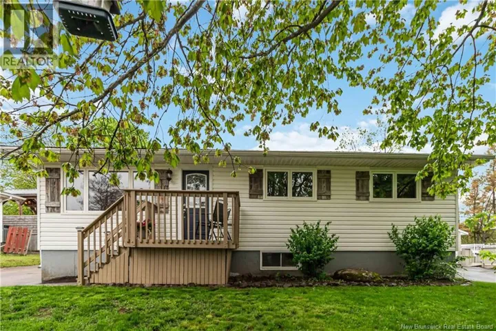 10 Manchester Crescent, Riverview, New Brunswick E1B3G4