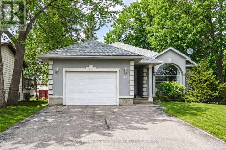 45 BRULE STREET, Penetanguishene, Ontario L9M1H2