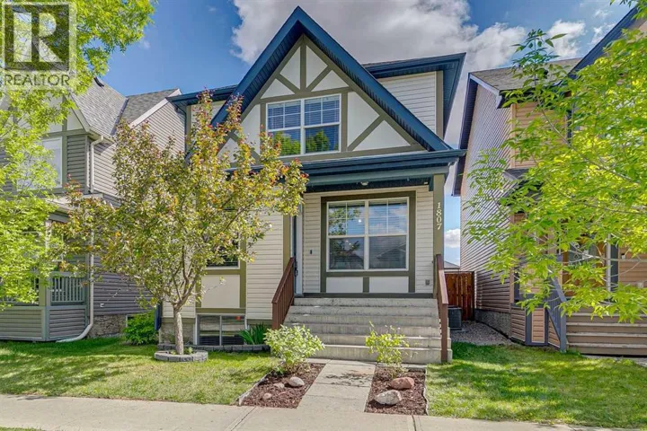 1807 New Brighton Drive SE, Calgary, Alberta T2Z0J7