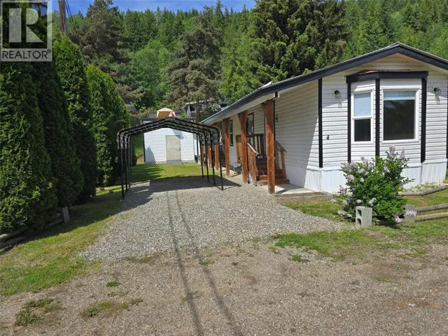 851 Old N Thompson Highway Unit# 4, Clearwater, British Columbia V0E1N2