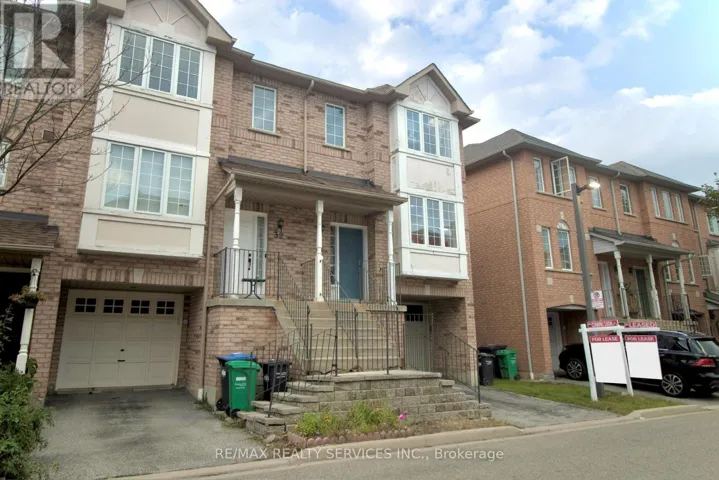 30 - 80 ACORN PLACE, Mississauga (Hurontario), Ontario L4Z4C9