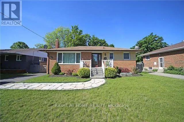 580 TAPLOW CRESCENT, Oakville (WO West), Ontario L6L4W2