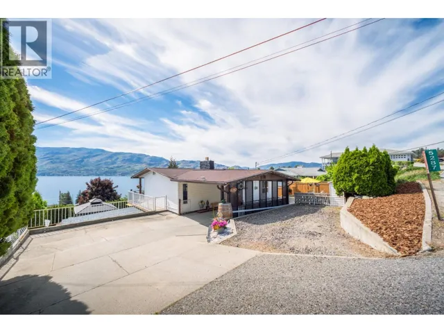 5287 Greata Road, Peachland, British Columbia V0H1X2