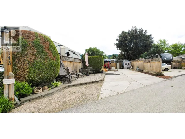 415 Commonwealth Road Unit# 143, Kelowna, British Columbia V4V1P4