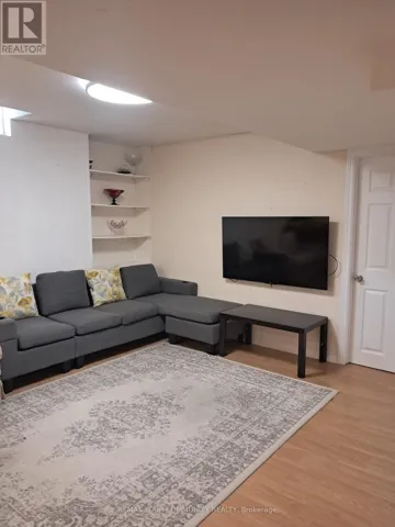 17 WALDRON CRESCENT, Richmond Hill (Oak Ridges), Ontario L4E4A3