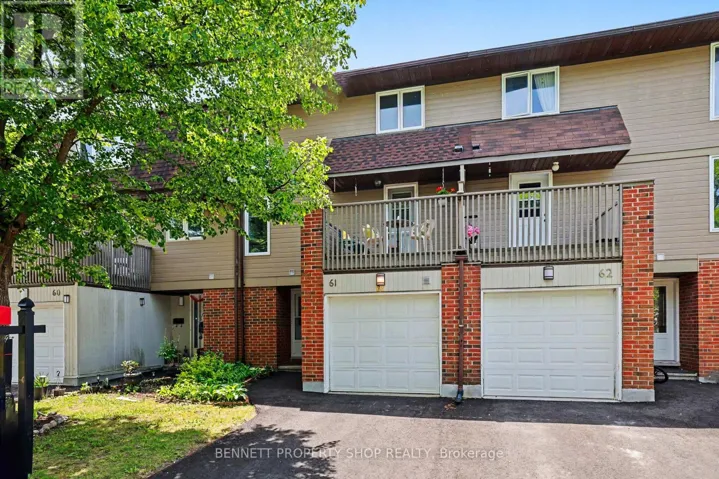 61 - 3205 UPLANDS DRIVE, Ottawa, Ontario K1V9T4