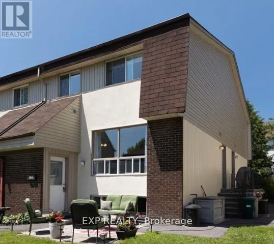135 - 20 SONNET CRESCENT, Ottawa, Ontario K2H8W7