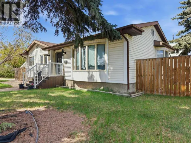 124 Martin Close, Red Deer, Alberta T4R1R8