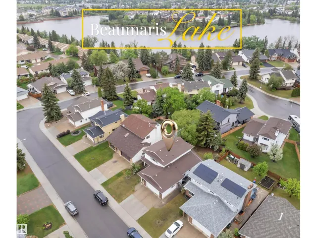 10532 154 AV NW, Edmonton, Alberta T5X5A9