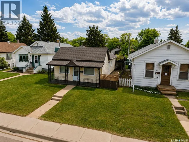 415 8th STREET E, Prince Albert, Saskatchewan S6V0V8