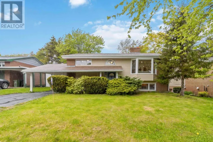 89 Clayton Park Drive, Halifax, Nova Scotia B3M1M1
