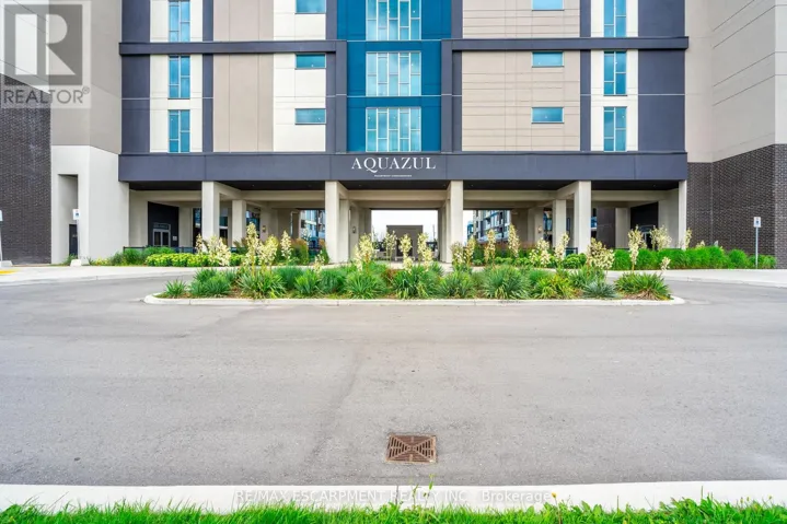 205 - 16 CONCORD PLACE S, Grimsby (Grimsby Beach), Ontario L3M0J1