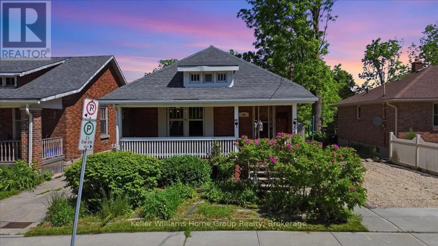 34 CLIFTONVALE AVENUE, London South (South E), Ontario N6J1J6