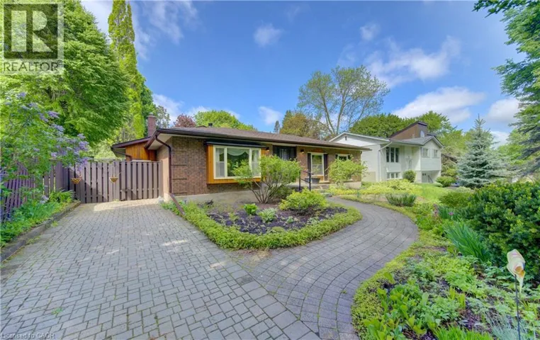 98 LONGWOOD Drive, Waterloo, Ontario N2L4B7