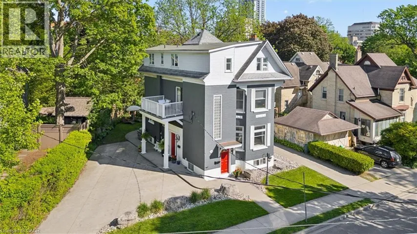149 YOUNG Street, Kitchener, Ontario N2H1Z5