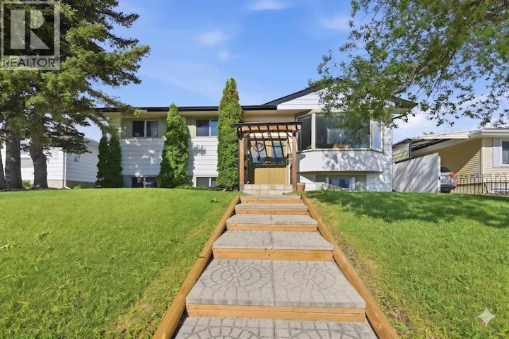 7115 Huntercrest Road NW, Calgary, Alberta T2K4J9