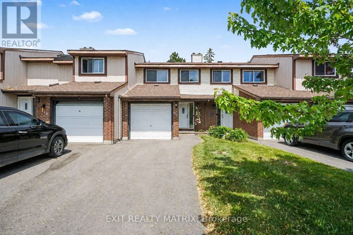 112 CASTLEFRANK ROAD, Ottawa, Ontario K2L2Y8