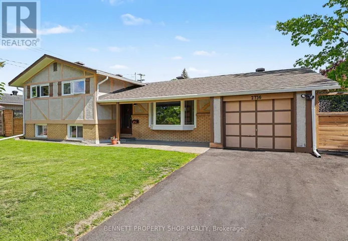 2736 STONE CRESCENT, Ottawa, Ontario K2H6Z1