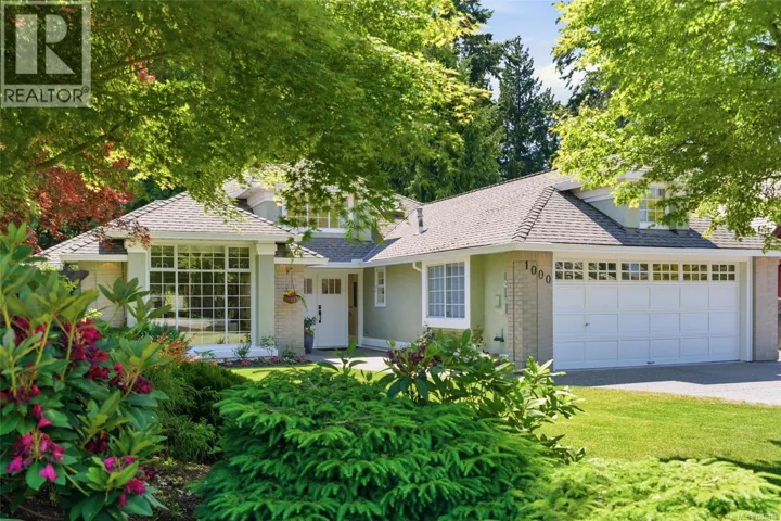 1000 Eaglecrest Dr, Qualicum Beach, British Columbia V9K1E9