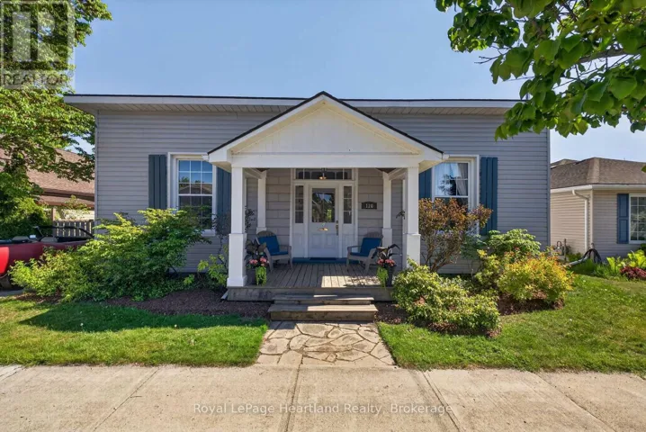126 ST DAVID STREET, Goderich (Goderich (Town)), Ontario N7A1L6