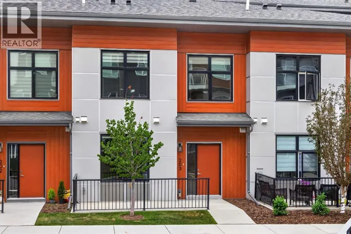 203, 400 BELMONT Street SW, Calgary, Alberta T2X4C1
