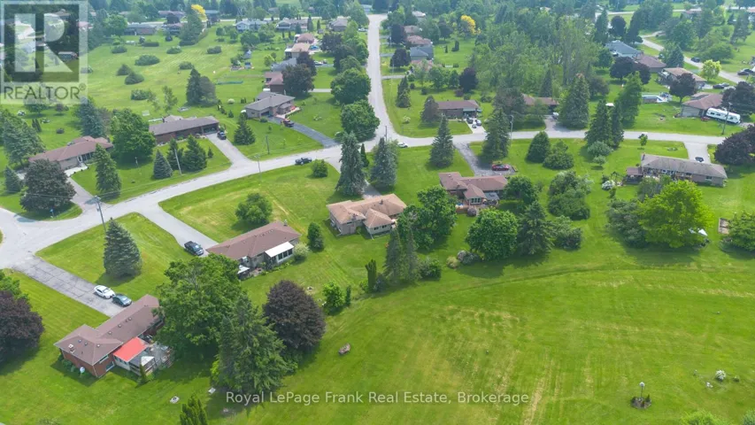 383 OLD SURREY LANE, Kawartha Lakes (Bobcaygeon), Ontario K0M1A0