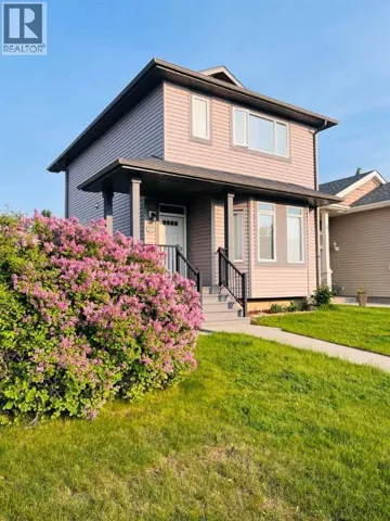 146 Silkstone Road W, Lethbridge, Alberta T1J4C1