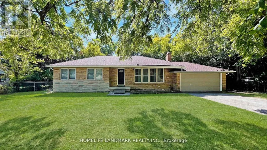 BASEMENT - 11 UPLANDS AVENUE, Vaughan (Uplands), Ontario L4J1J8