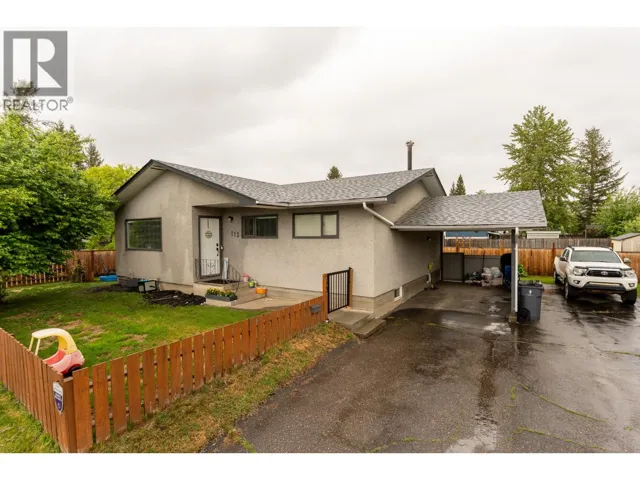 112 MCQUEEN CRESCENT, Prince George, British Columbia V2M4R8