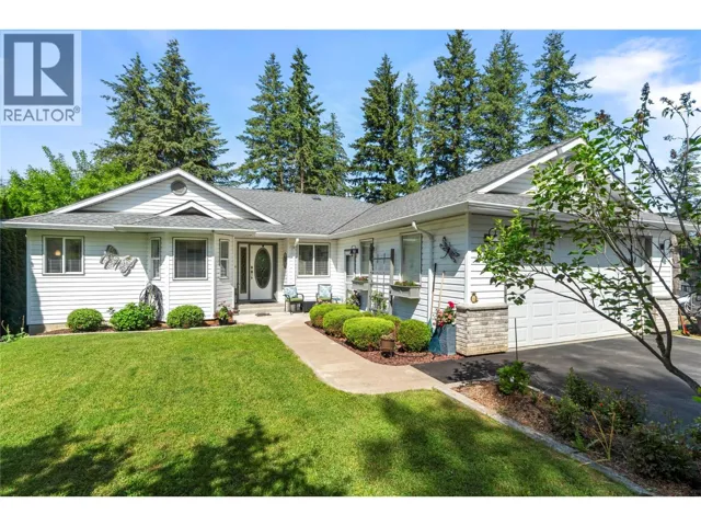 2215 Lakeview Drive, Blind Bay, British Columbia V0E2W2