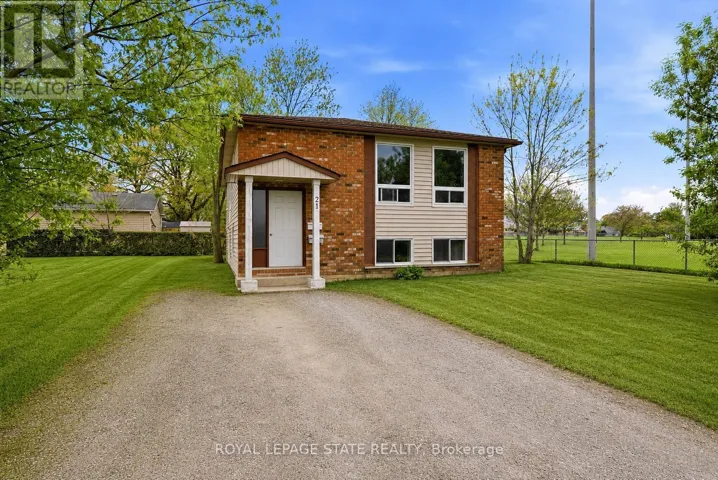 MAIN - 21 KIRK STREET, St. Catharines (Western Hill), Ontario L2S1B9