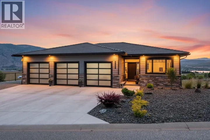 3803 TORREY PINES Drive, Osoyoos, British Columbia V0H1V4