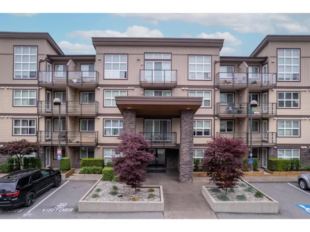 302 30525 CARDINAL AVENUE, Abbotsford, British Columbia V2T0A8