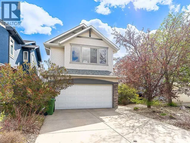 143 Cougarstone Square SW, Calgary, Alberta T3H5J4