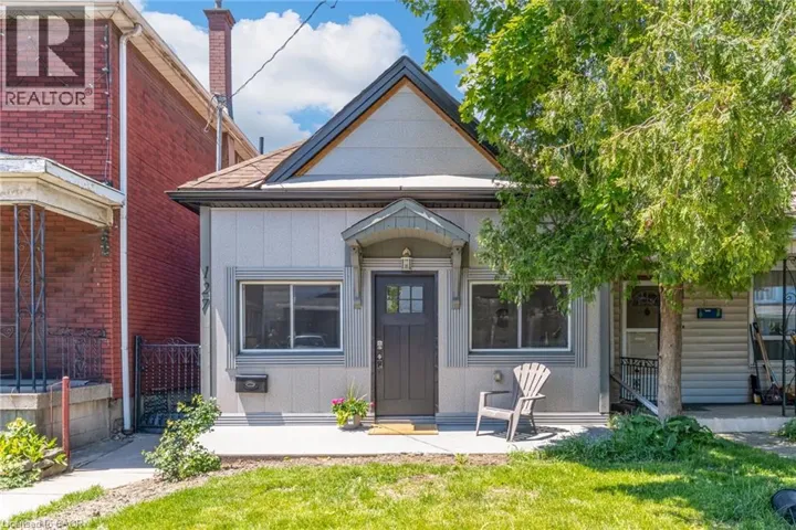 127 BARNESDALE Avenue N, Hamilton, Ontario L8L6S8
