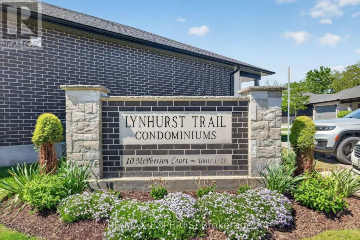 21 - 10 MCPHERSON COURT, Central Elgin, Ontario N5R0L8