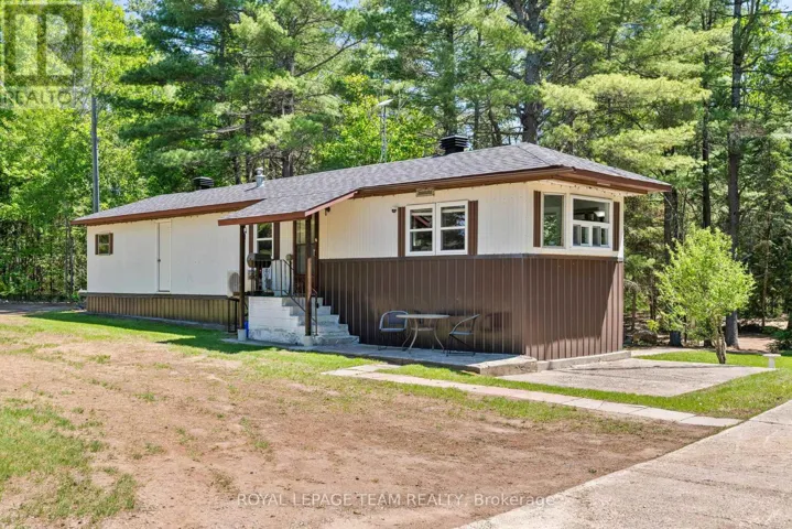 611 BURNSTOWN ROAD, McNab/Braeside, Ontario K0A3L0