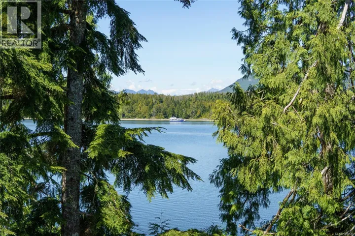 607 1971 HARBOUR Dr, Ucluelet, British Columbia V0R3A0