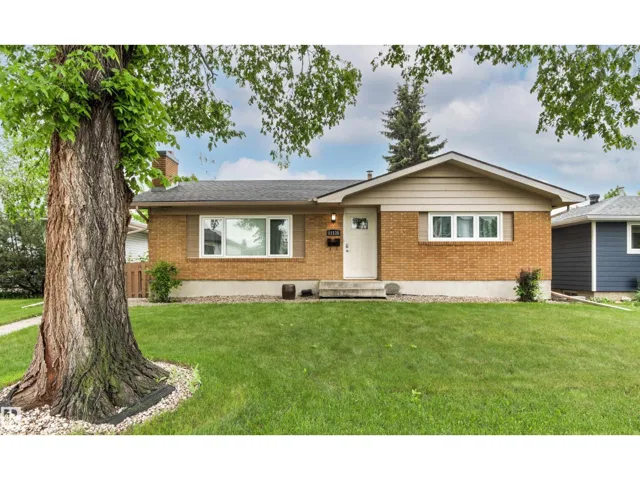 11135 49 AV NW, Edmonton, Alberta T6H0G5