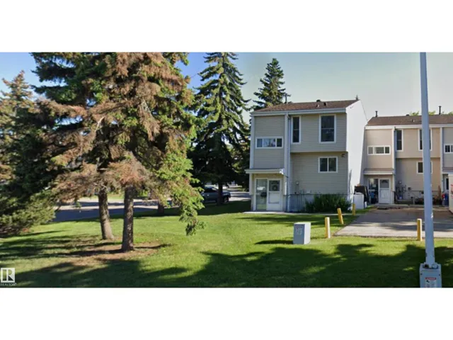 5538 145 AV NW, Edmonton, Alberta T5A3R3