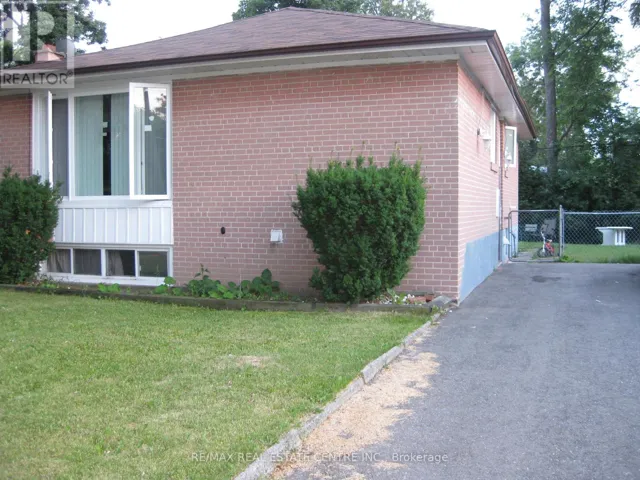 MAIN - 63 MCMURCHY AVENUE S, Brampton (Brampton South), Ontario L6Y1Y7