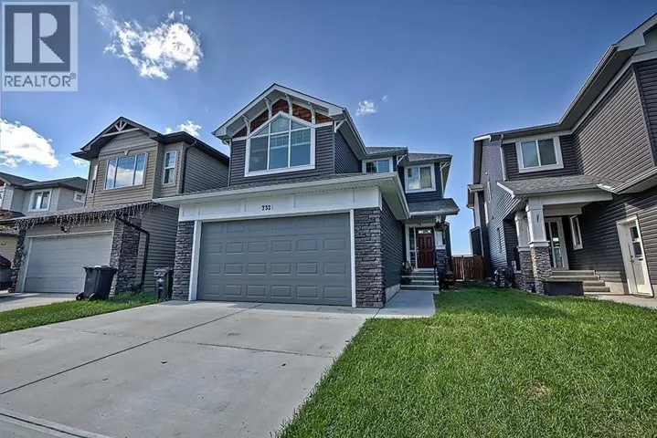 732 Hampton Hills Drive NE, High River, Alberta T1V0E6