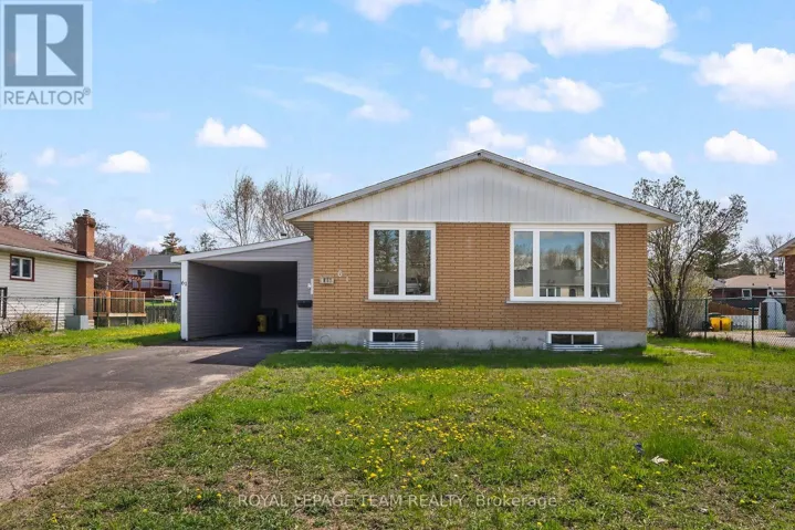 61 HERMAN STREET, Petawawa, Ontario K8H3B2