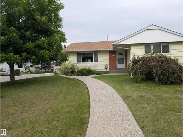 9443 75 ST NW, Edmonton, Alberta T6C2H6
