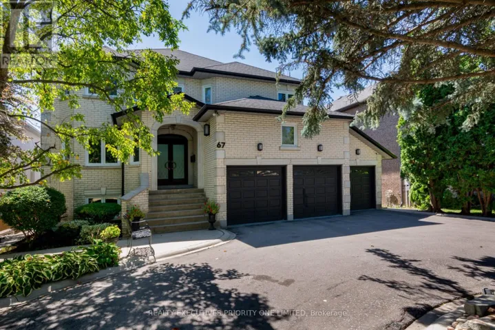 67 STOCKDALE CRESCENT, Richmond Hill (North Richvale), Ontario L4C3T1