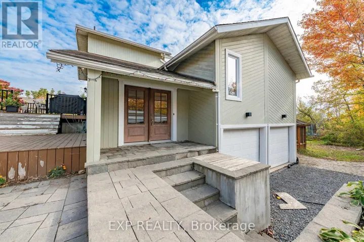 1238 BARNWELL CRESCENT, Ottawa, Ontario K4B1K4