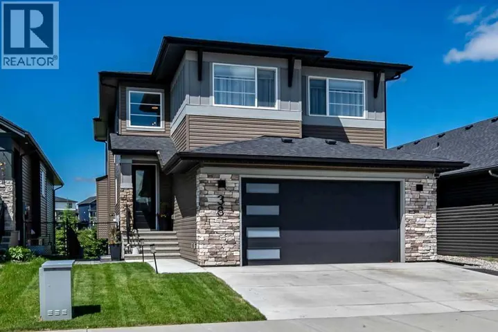 38 Highwood Drive, Okotoks, Alberta T1S5S3