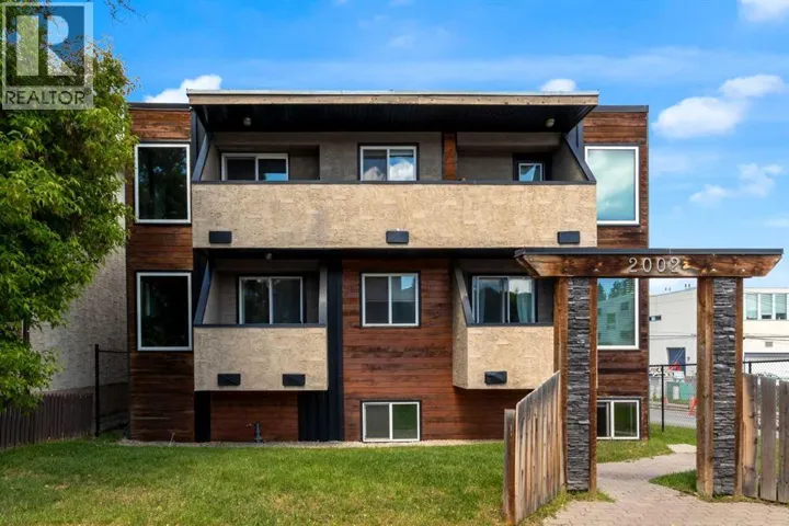 5, 2002 11 Avenue SW, Calgary, Alberta T3C0P1